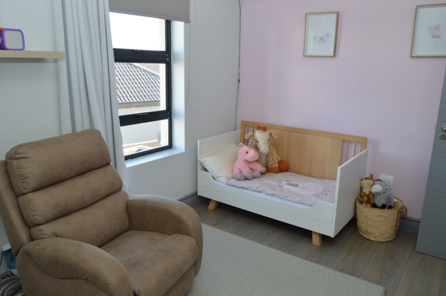 4 Bedroom Property for Sale in Blue Mountain Village Western Cape